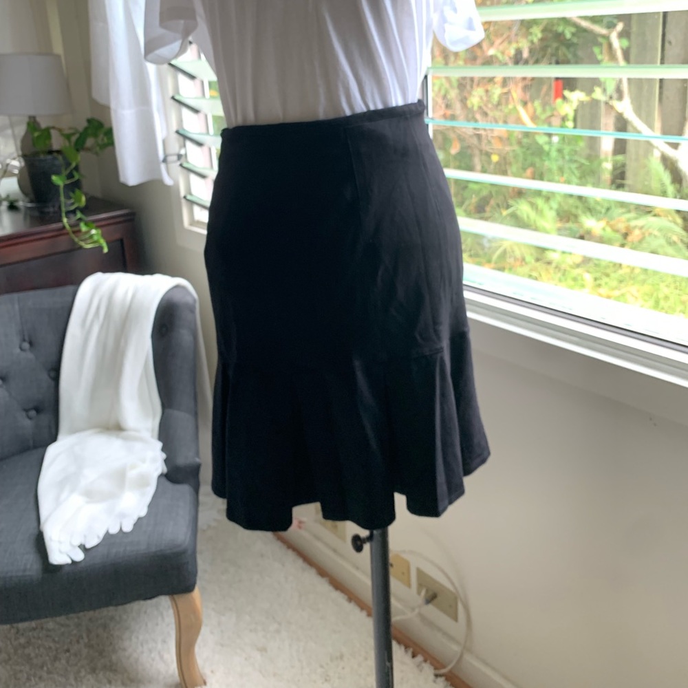 Black skirt